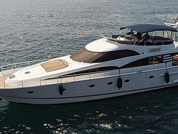 LuxusyachtMieten